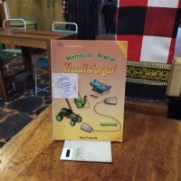 Image of membuat mainan tradisional